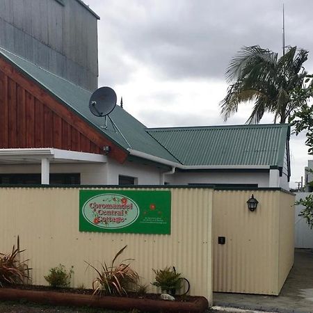 Coromandel Central Cottage Luxury W Spa Екстериор снимка