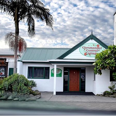 Coromandel Central Cottage Luxury W Spa Екстериор снимка